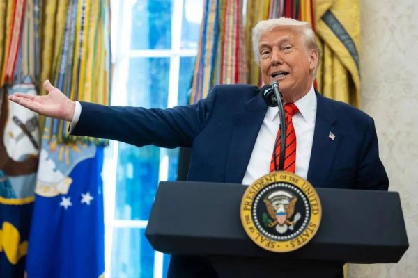 大盈家 特朗普要将&ldquo;波斯湾&rdquo;更名&ldquo;阿拉伯湾&rdquo;